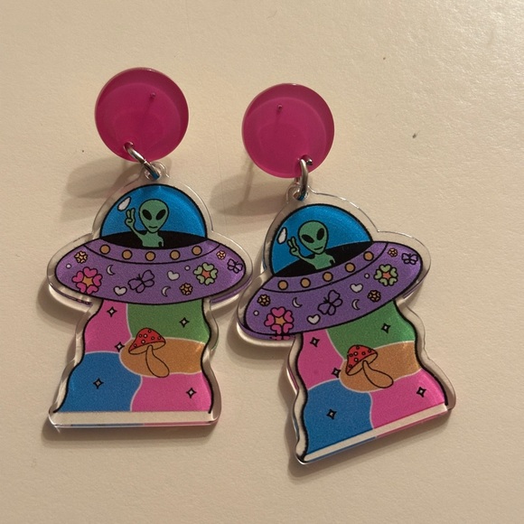 Colorful Rainbow UFO Alien Earrings - Picture 1 of 2